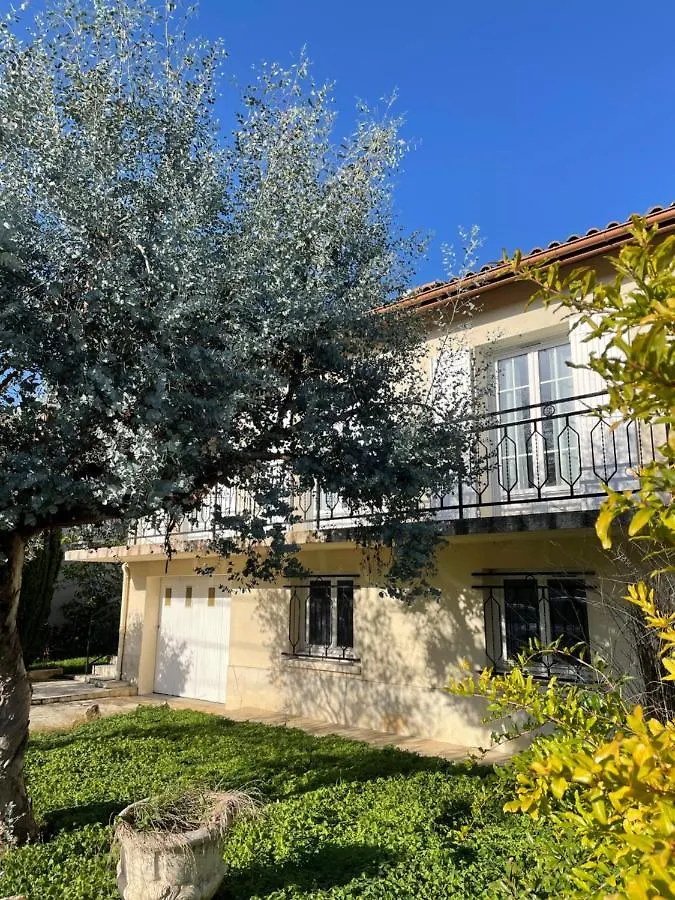 Maison Chaleureuse, Quartier Pavillonnaire Montauban France
